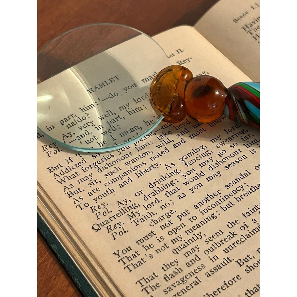 Handcrafted 8" Lampwork Glass Handheld Magnifying Glass Art Glass Reading Loupe - Picture 2 of 3